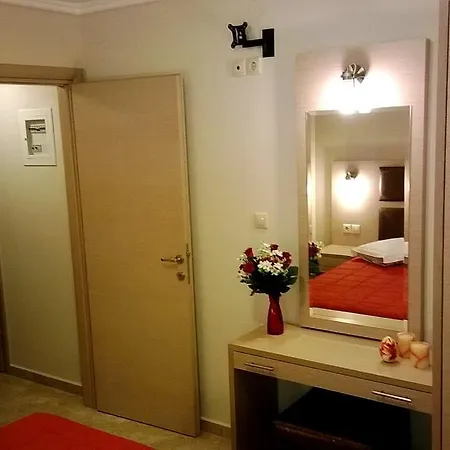 Gaia & アパート *