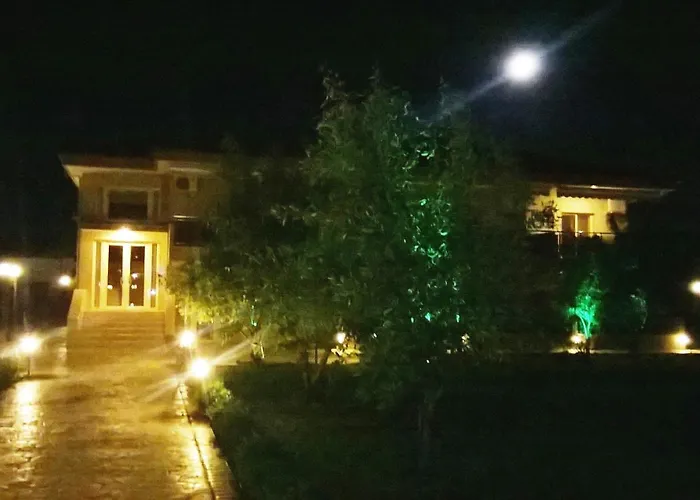 Gaia & Apartament Nea Plagia